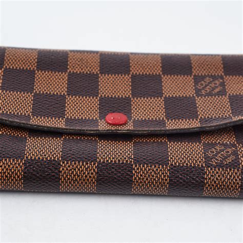 emilie wallet damier.